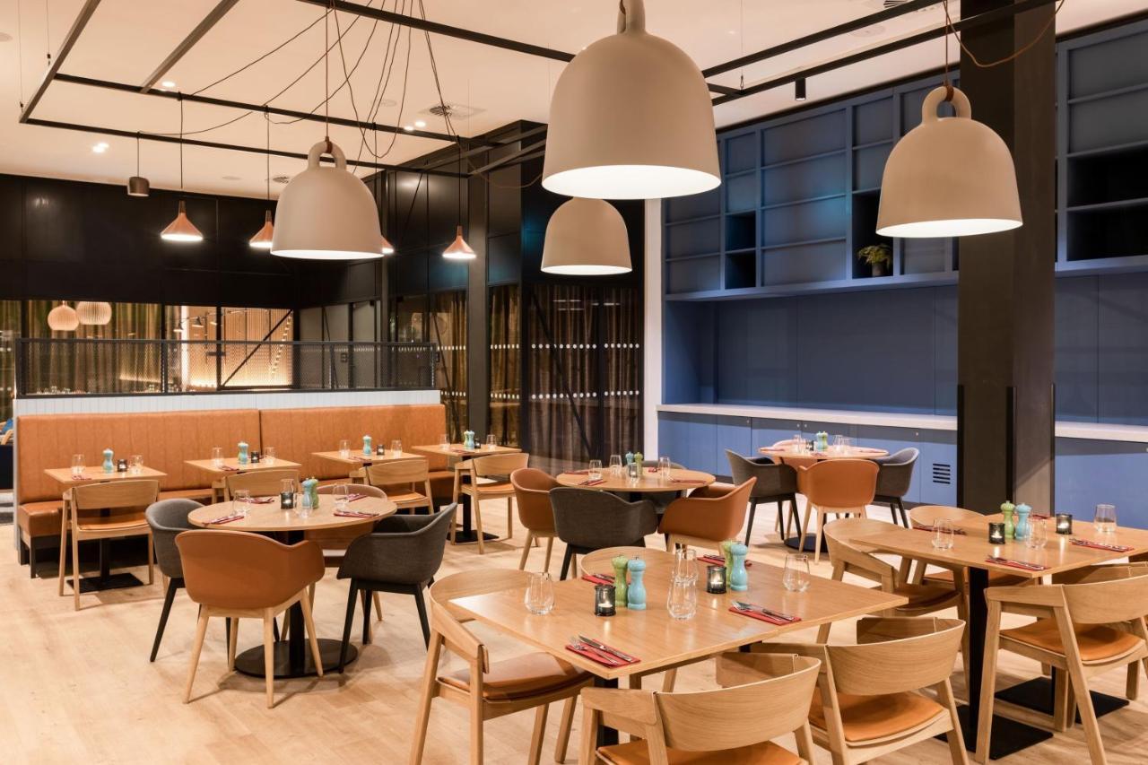 Courtyard By Marriott Glasgow Sec ภายนอก รูปภาพ