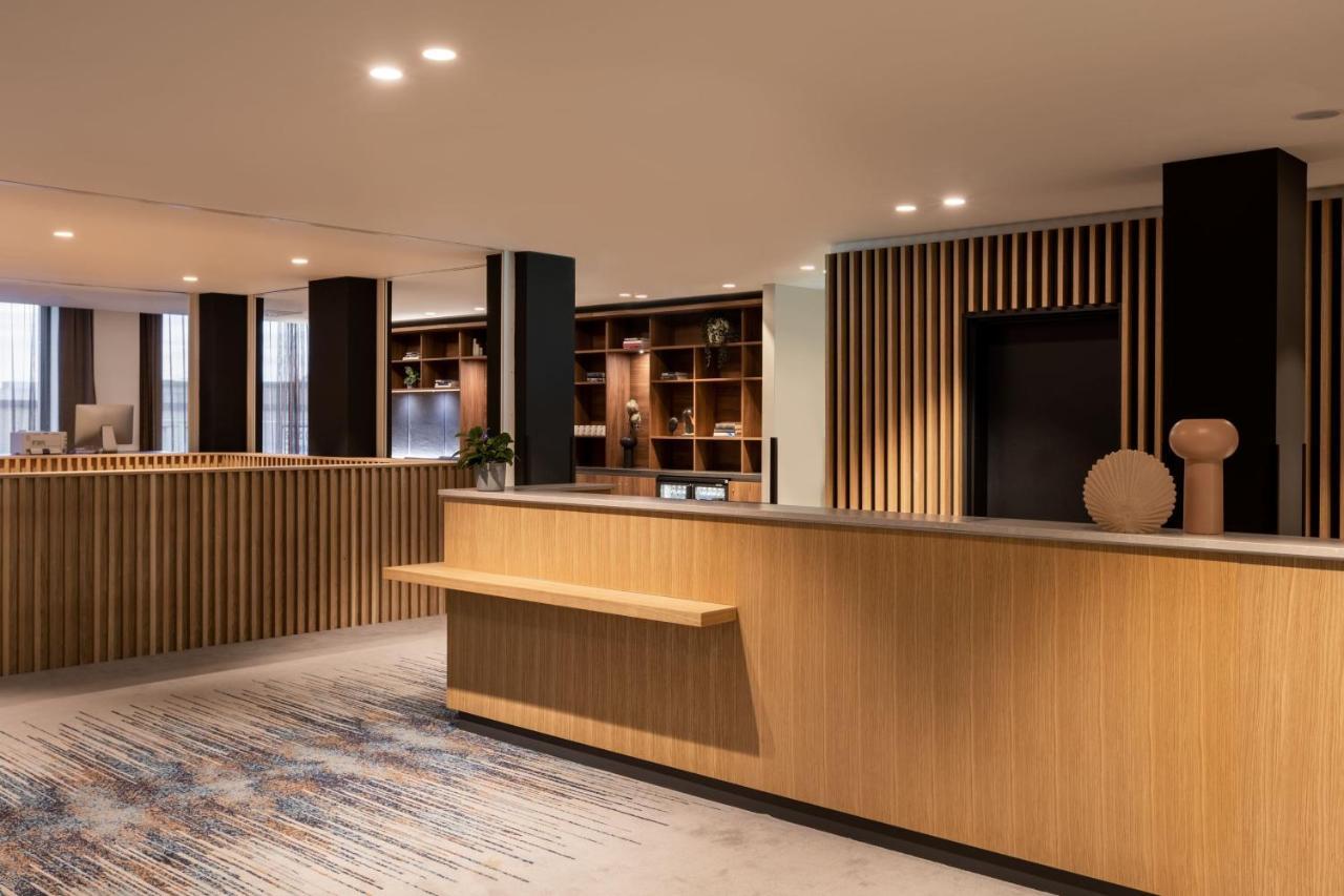 Courtyard By Marriott Glasgow Sec ภายนอก รูปภาพ