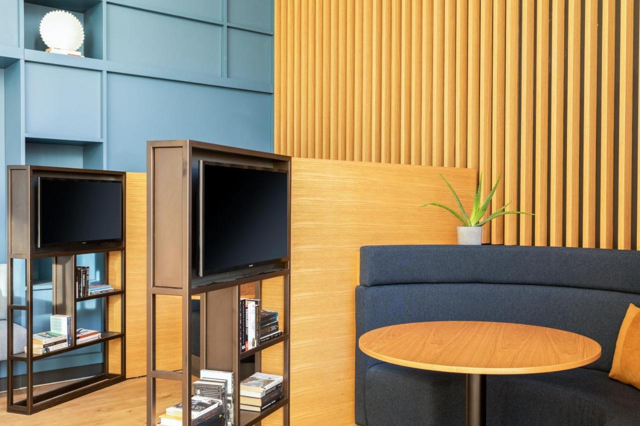 Courtyard By Marriott Glasgow Sec ภายนอก รูปภาพ