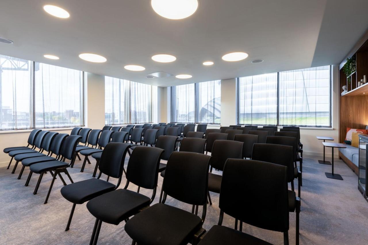 Courtyard By Marriott Glasgow Sec ภายนอก รูปภาพ